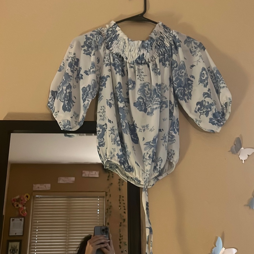 Off the shoulder
